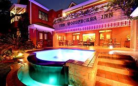 The Woodpecker Inn
